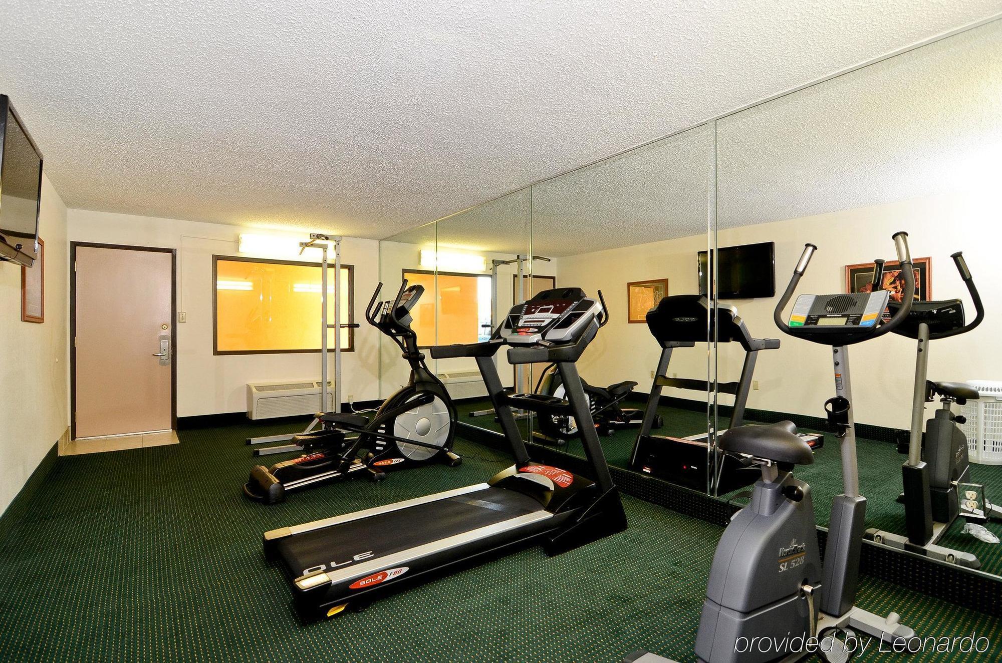 Econo Lodge Inn & Suites ממפיס מתקנים תמונה