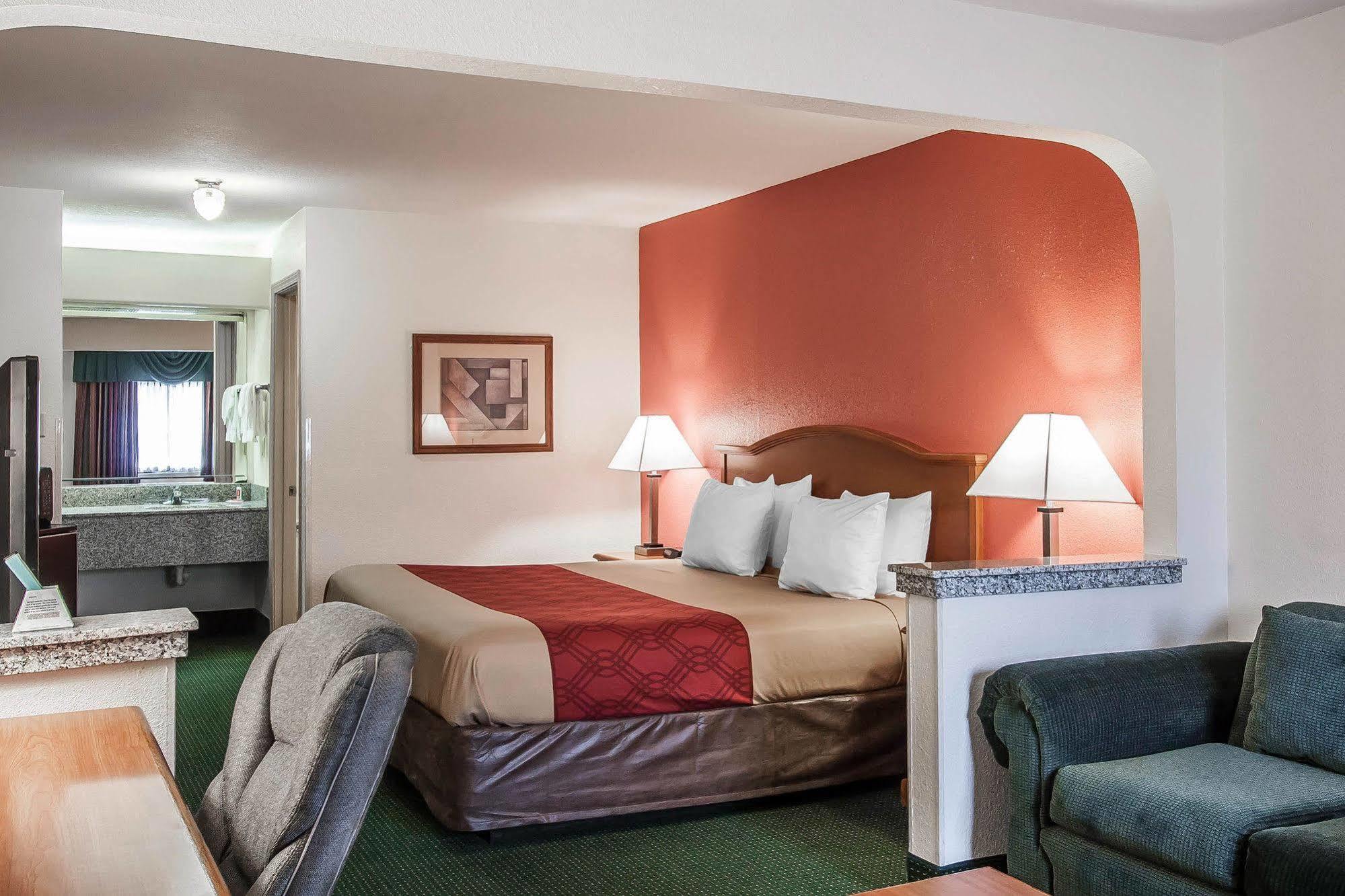 Econo Lodge Inn & Suites ממפיס מראה חיצוני תמונה